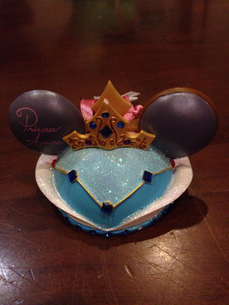 Sleeping Beauty Ear Hat Ornament Disney - Disney Ear Hat ornament collectible [Barcode 400006477637] - Main Image 2