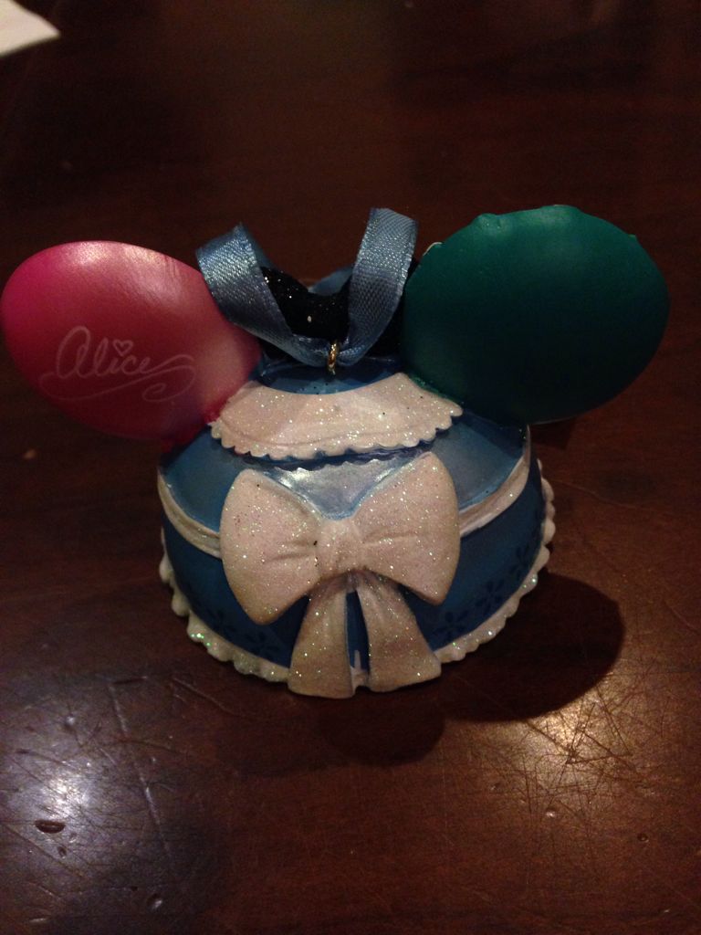 Alice In Wonderland Ear Hat Ornament Disney - Disney Ear Hat ornament collectible [Barcode 400007303706] - Main Image 2