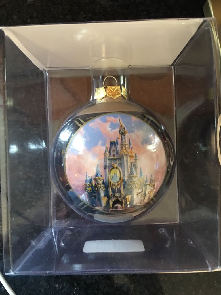 Holiday String-Along