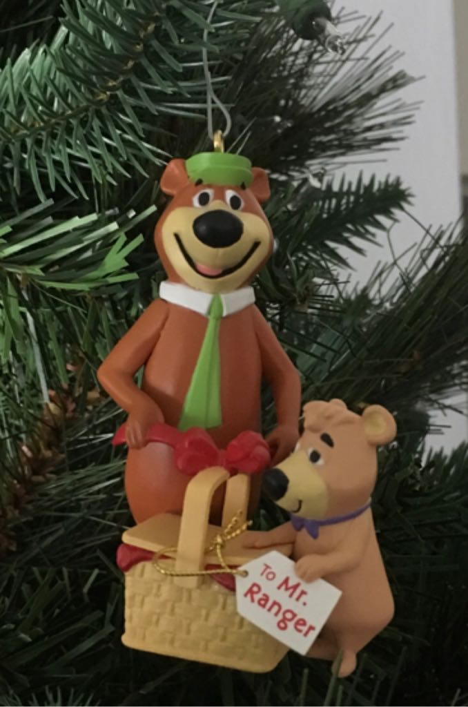 Hanna Barbera Yogi Bear and Boo Boo - Yogi Bear (Cartoon Characters) ornament collectible [Barcode 015012284911] - Main Image 2