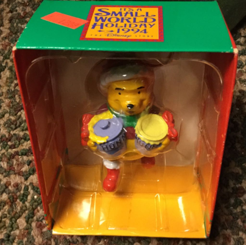Pooh Hunny Resin - Winnie the Pooh (Disney) ornament collectible [Barcode 417034573255] - Main Image 2