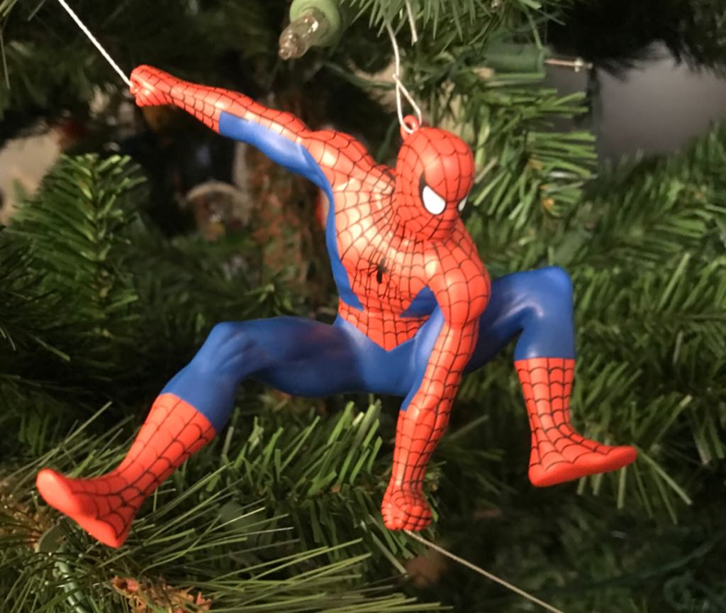 Spider-Man - Spider-Man (Marvel Superheroes) ornament collectible [Barcode 015012285321] - Main Image 2