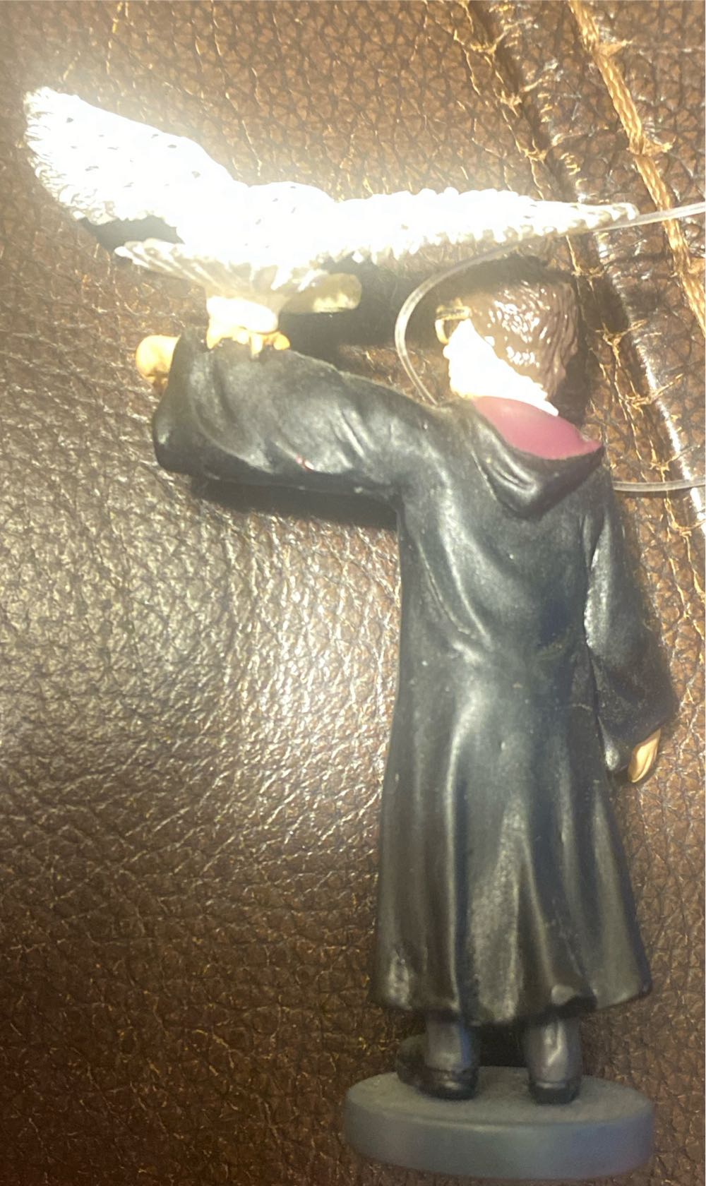 Harry Potter with Owl - Harry Potter (The Wizarding World of Harry Potter) ornament collectible [Barcode 606236240045] - Main Image 3