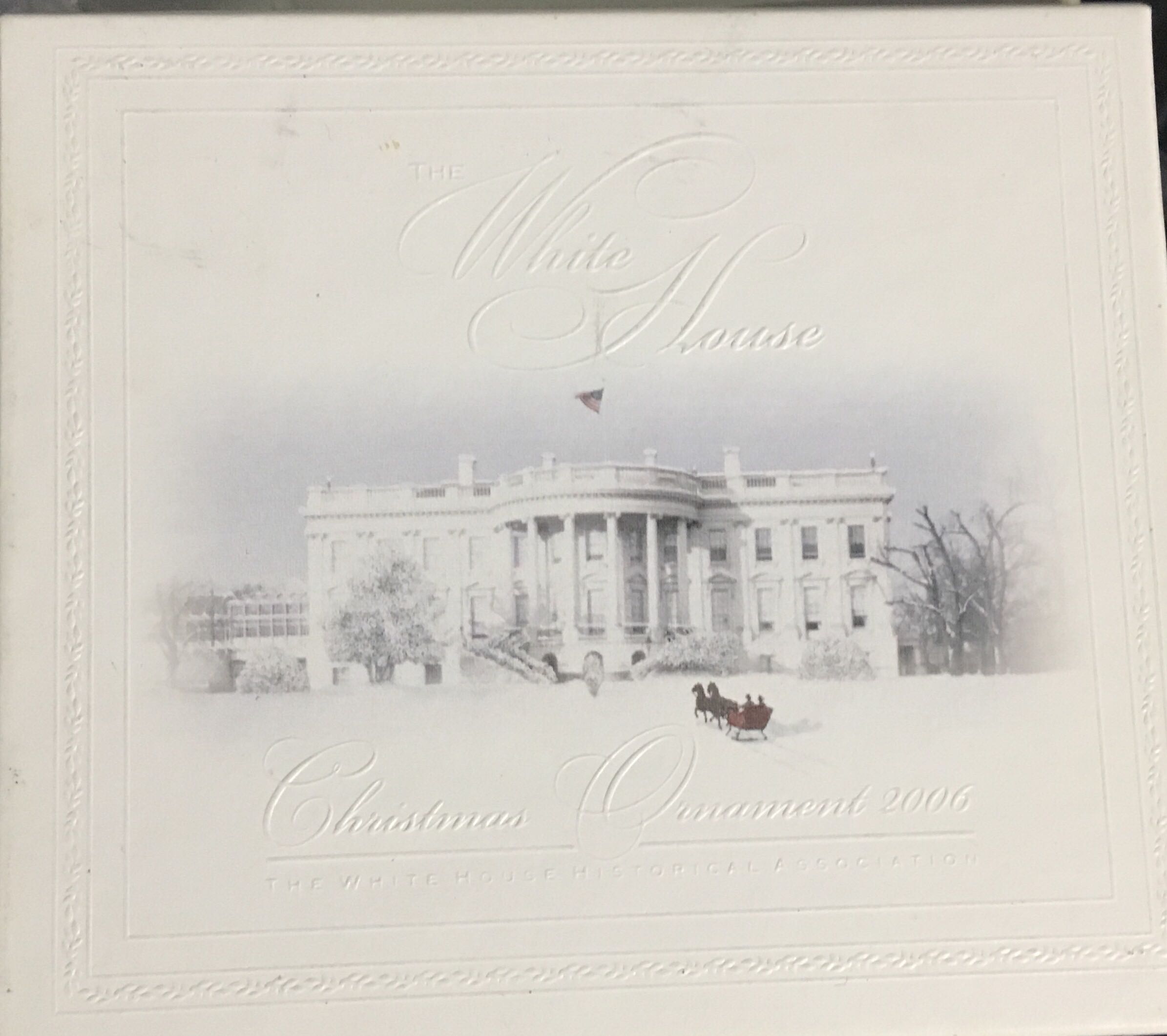 White House Christmas Ornament 2006 - White House Historical Association (Chester A. Arthur) ornament collectible [Barcode 634228382022] - Main Image 2