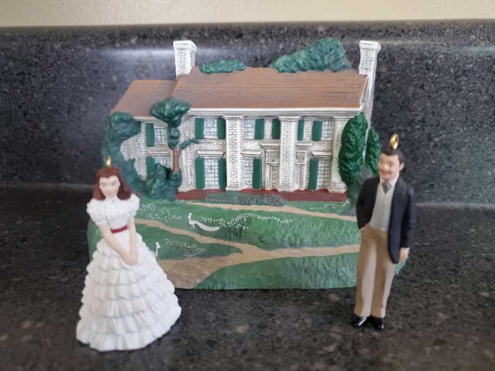 Gone with the Wind - Gone With The Wind (Movie) ornament collectible [Barcode 015012304800] - Main Image 3