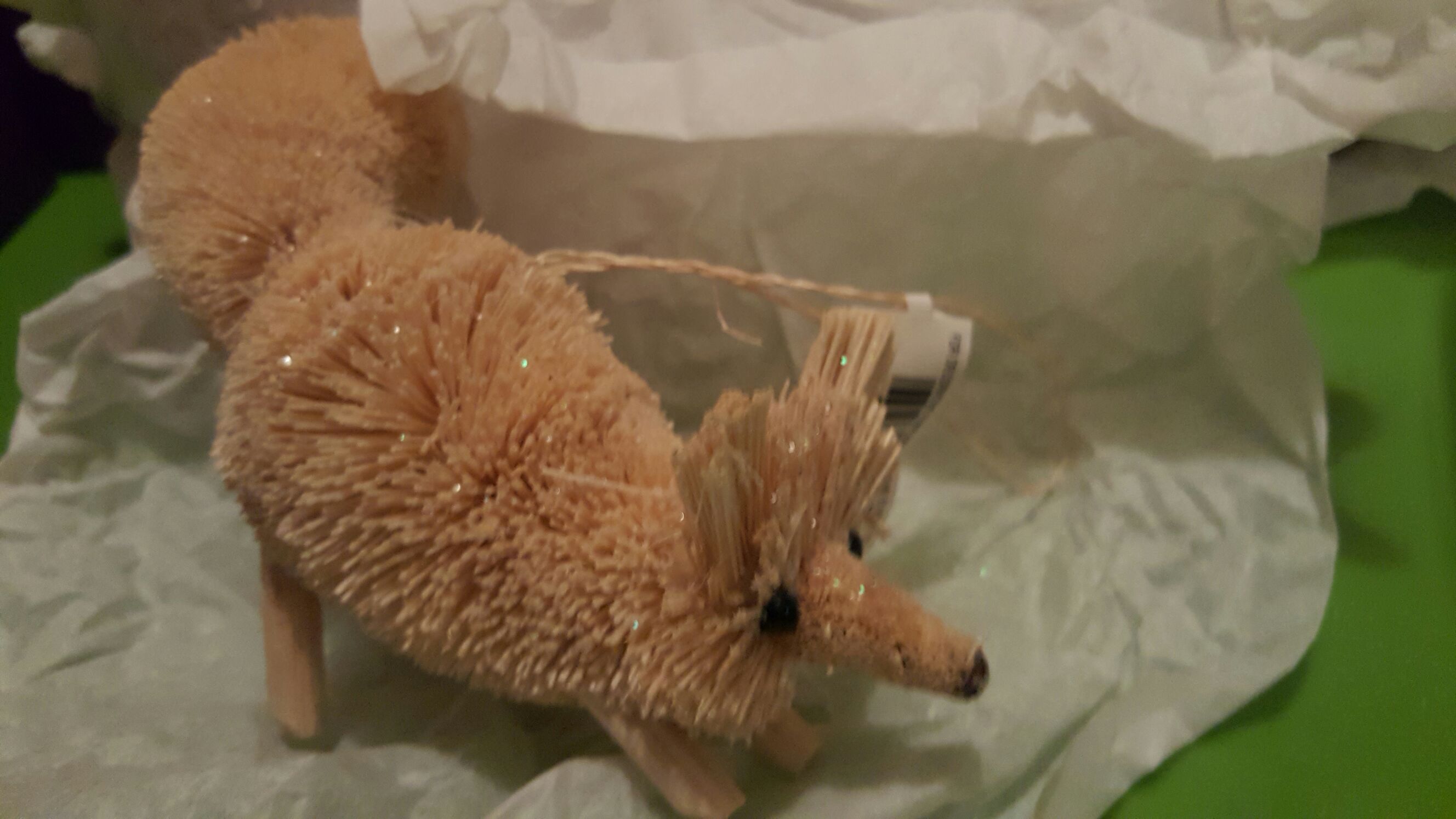 Wire Brush White Wolf  (Animals) ornament collectible [Barcode 636193875509] - Main Image 2