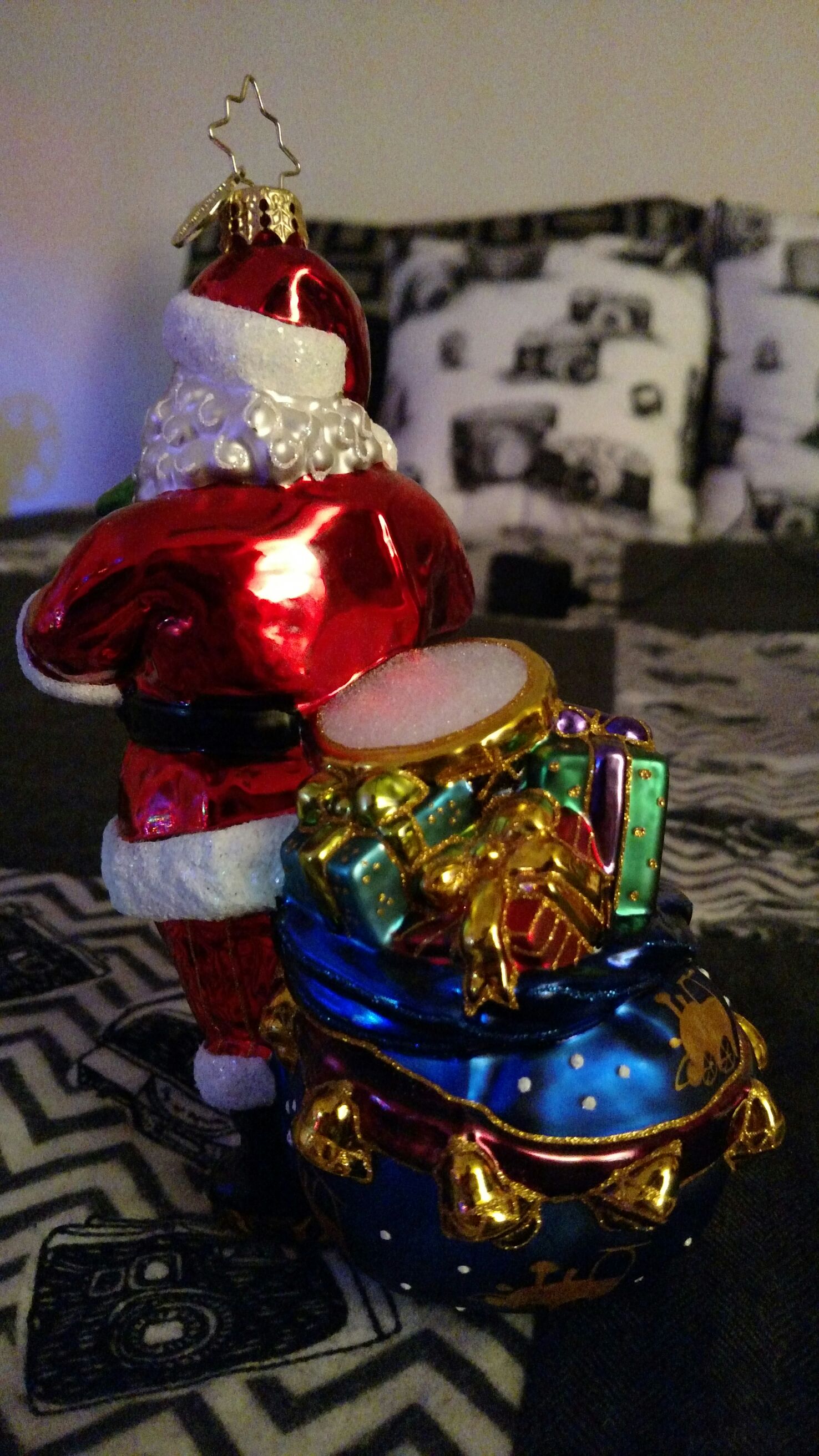 choo-choo santa  ornament collectible [Barcode 645001485922] - Main Image 2