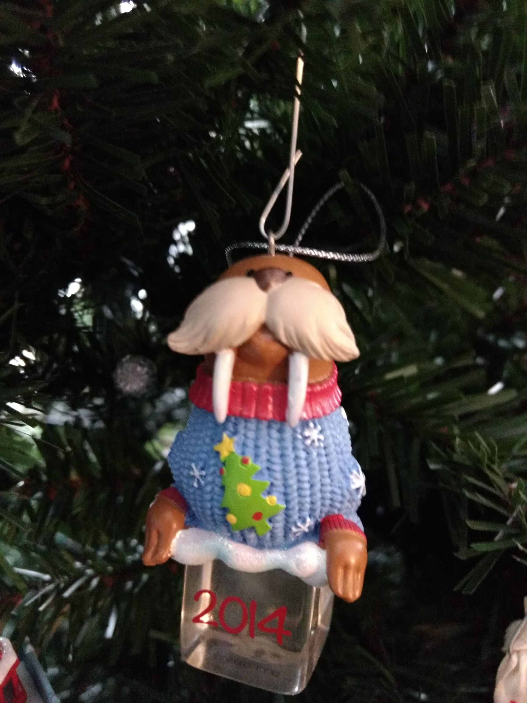 Crystal Light Siam Satin Ball