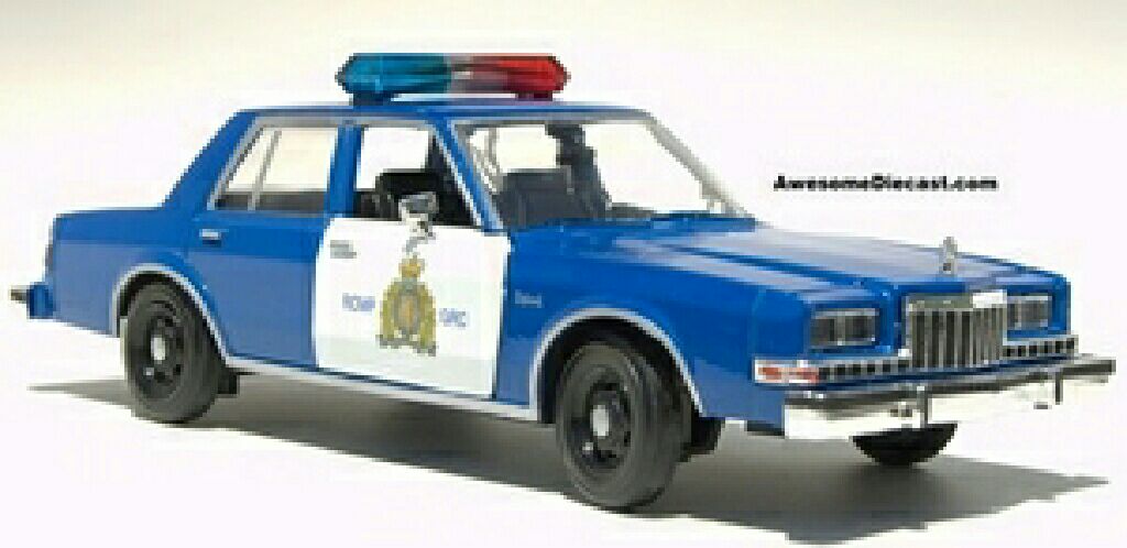Vehicles - Dodge Diplomat - RCMP - Toy Addition (Christmas) ornament collectible [Barcode 661732734146] - Main Image 2