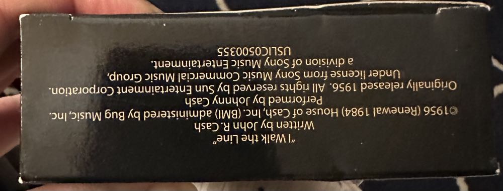 Johnny Cash "Ring Of Fire”  ornament collectible [Barcode 681884151097] - Main Image 4