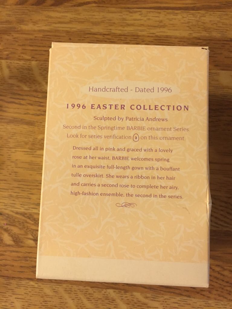 Barbie: Springtime Barbie 1996 #2 - Collector’s Series (Springtime Barbie) ornament collectible [Barcode 015012317213] - Main Image 2