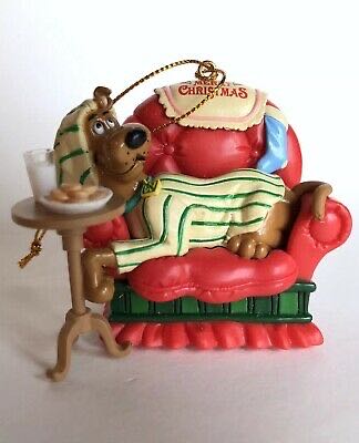 Scooby Doo - Milk & Cookies Beside Chair - Cartoon Network Classics (Scooby Doo) ornament collectible [Barcode 692382010021] - Main Image 3