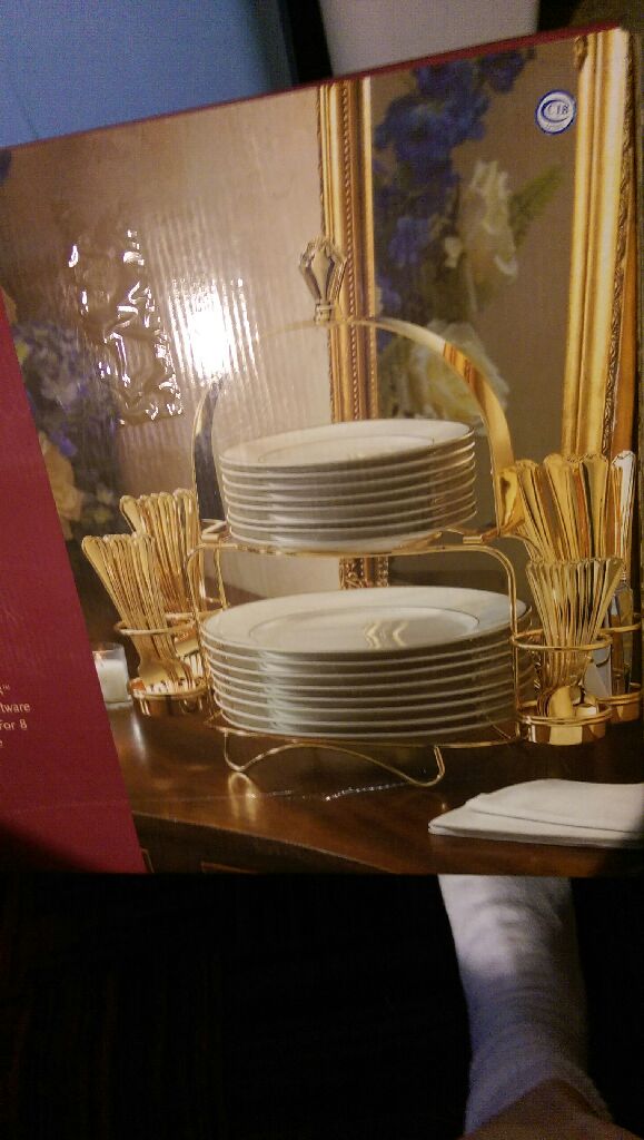 Wallace Gold Plated Xavier  (Fine Flatware, China) ornament collectible [Barcode 730936099426] - Main Image 2