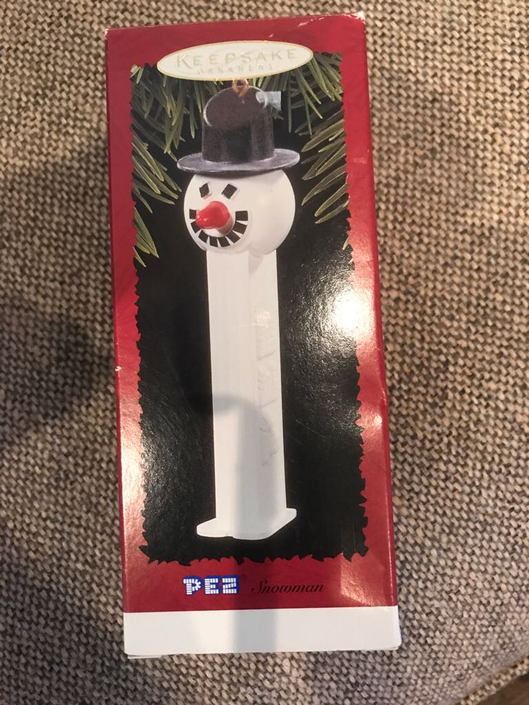 PEZ Snowman  - Hallmark Keepsake (Snowmen) ornament collectible [Barcode 015012365634] - Main Image 2