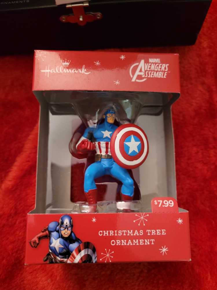 Captain America Avengers Assemble - Comics (Marvel Comics) ornament collectible [Barcode 763795024933] - Main Image 2