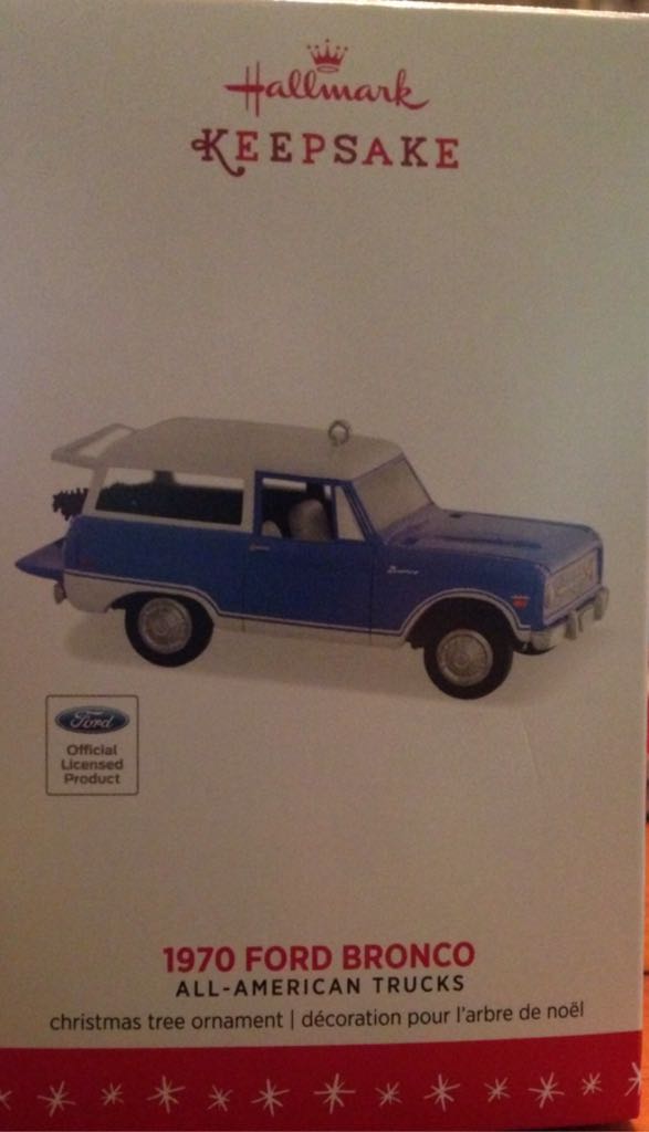 2008 Gingerbread Lane - Noelville #3