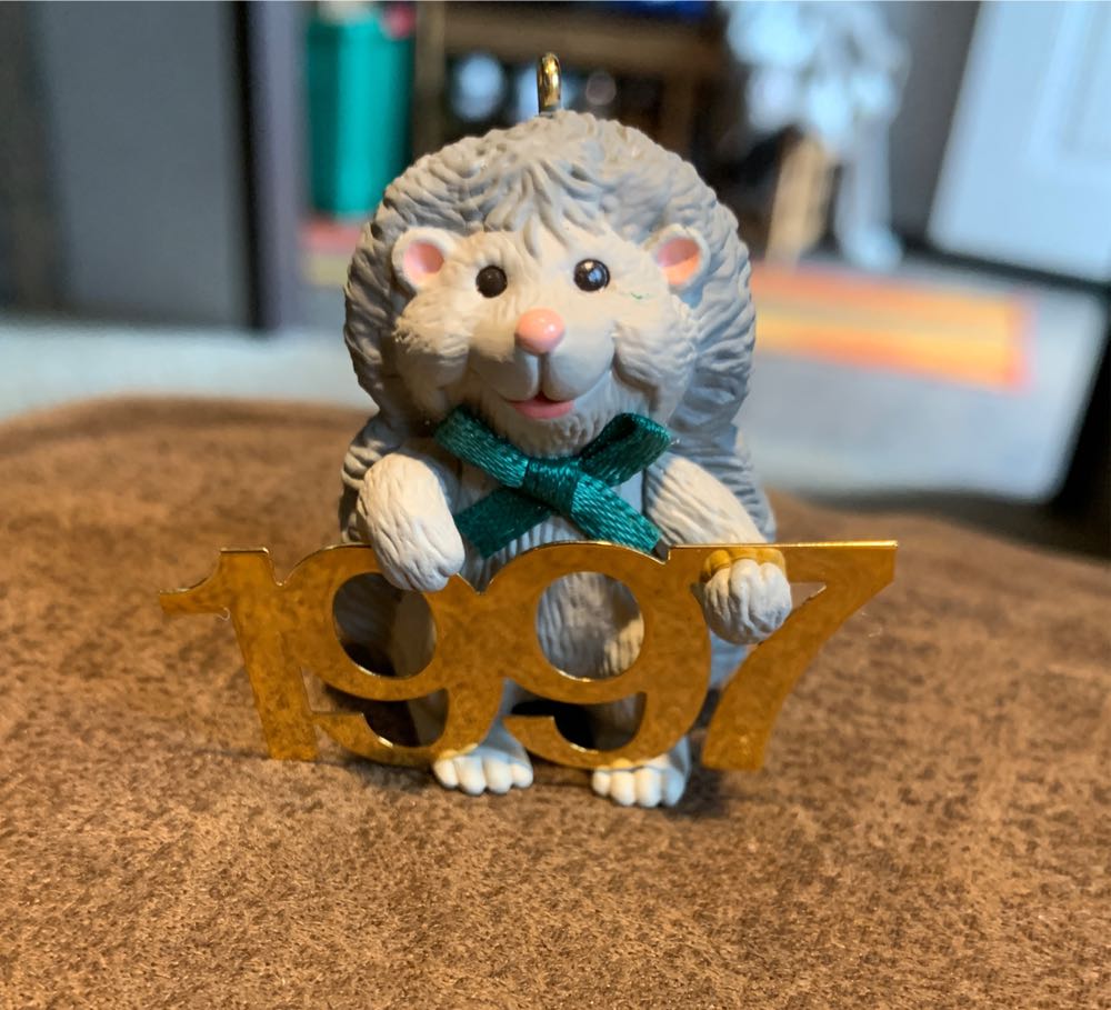 Fabulous Decade #8 - Fabulous Decade (Fabulous Decade) ornament collectible [Barcode 015012372847] - Main Image 3