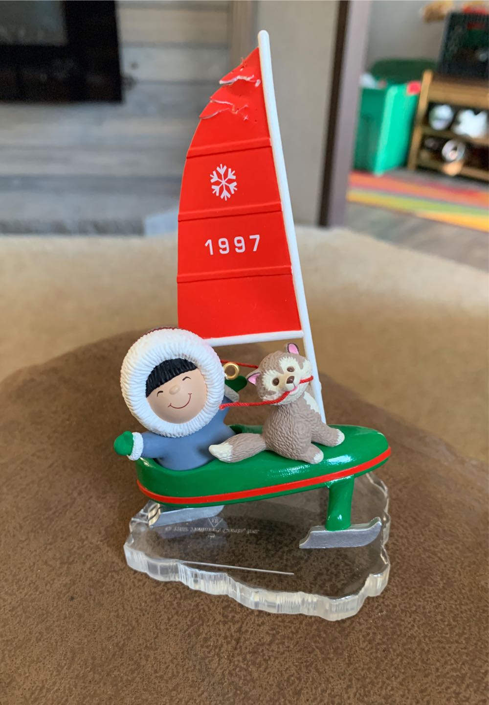 Frosty Friends #18 (1997) - Frosty Friends (Frosty Friends) ornament collectible [Barcode 015012372885] - Main Image 3