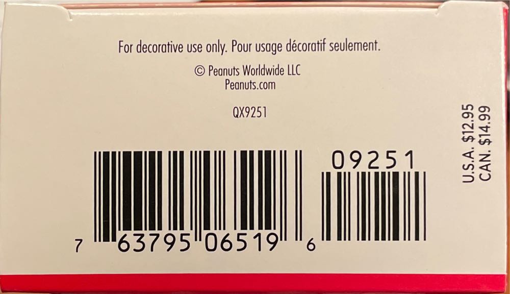 Green Thumb Snoopy - Spotlight On Snoopy (The Peanuts Gang) ornament collectible [Barcode 763795065196] - Main Image 3