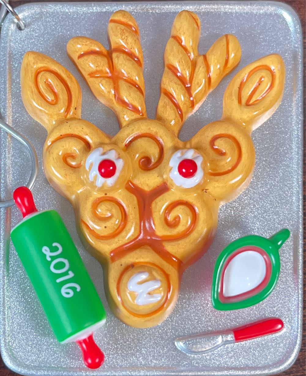 Season’s Treatings #8 (2016) - Seasons Treatings (Food - Dessert) ornament collectible [Barcode 763795069644] - Main Image 3