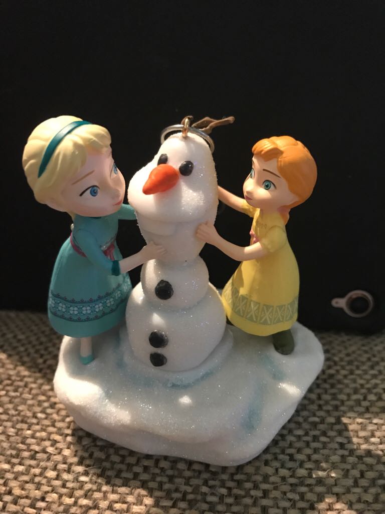 Do You Want To Build A Snowman - Disney Frozen (Disney) ornament collectible [Barcode 763795096176] - Main Image 2