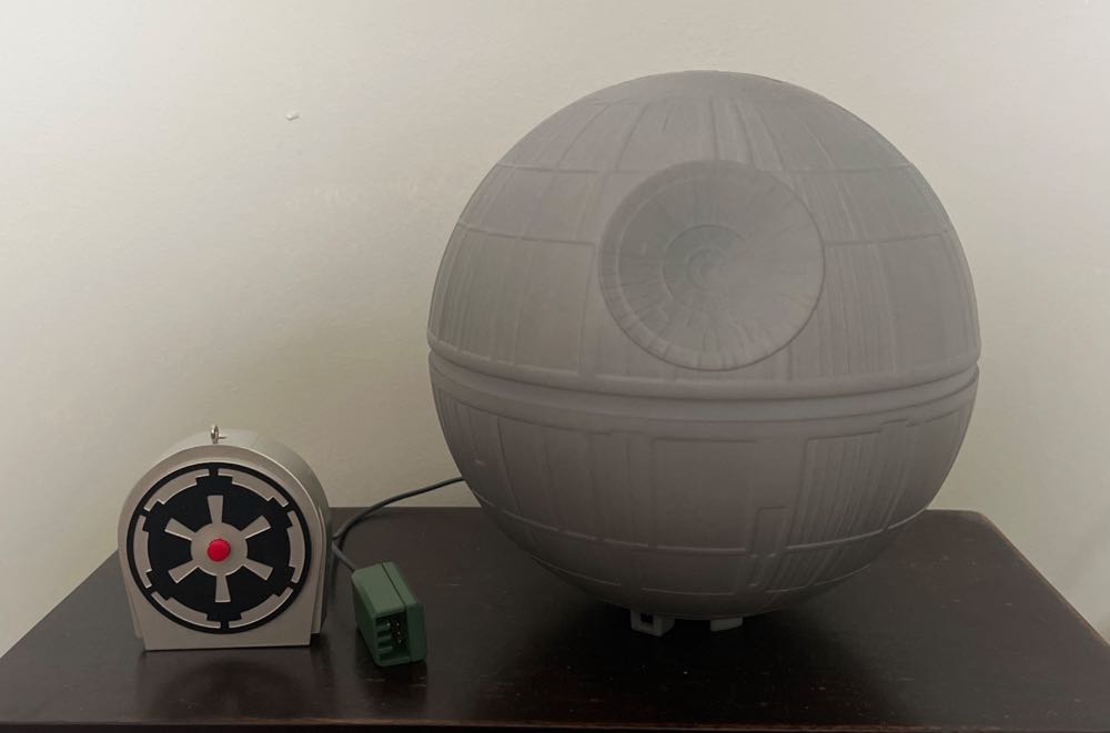 Death Star Tree Topper - Storytellers (Star Wars) ornament collectible [Barcode 763795096725] - Main Image 4