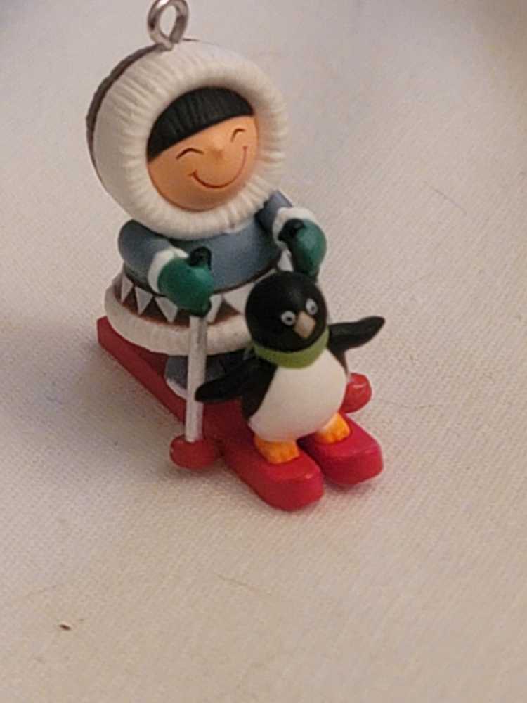 Miniature Frosty Friends Little Friends - Frosty Little Friends (Frosty Friends) ornament collectible [Barcode 763795108435] - Main Image 4