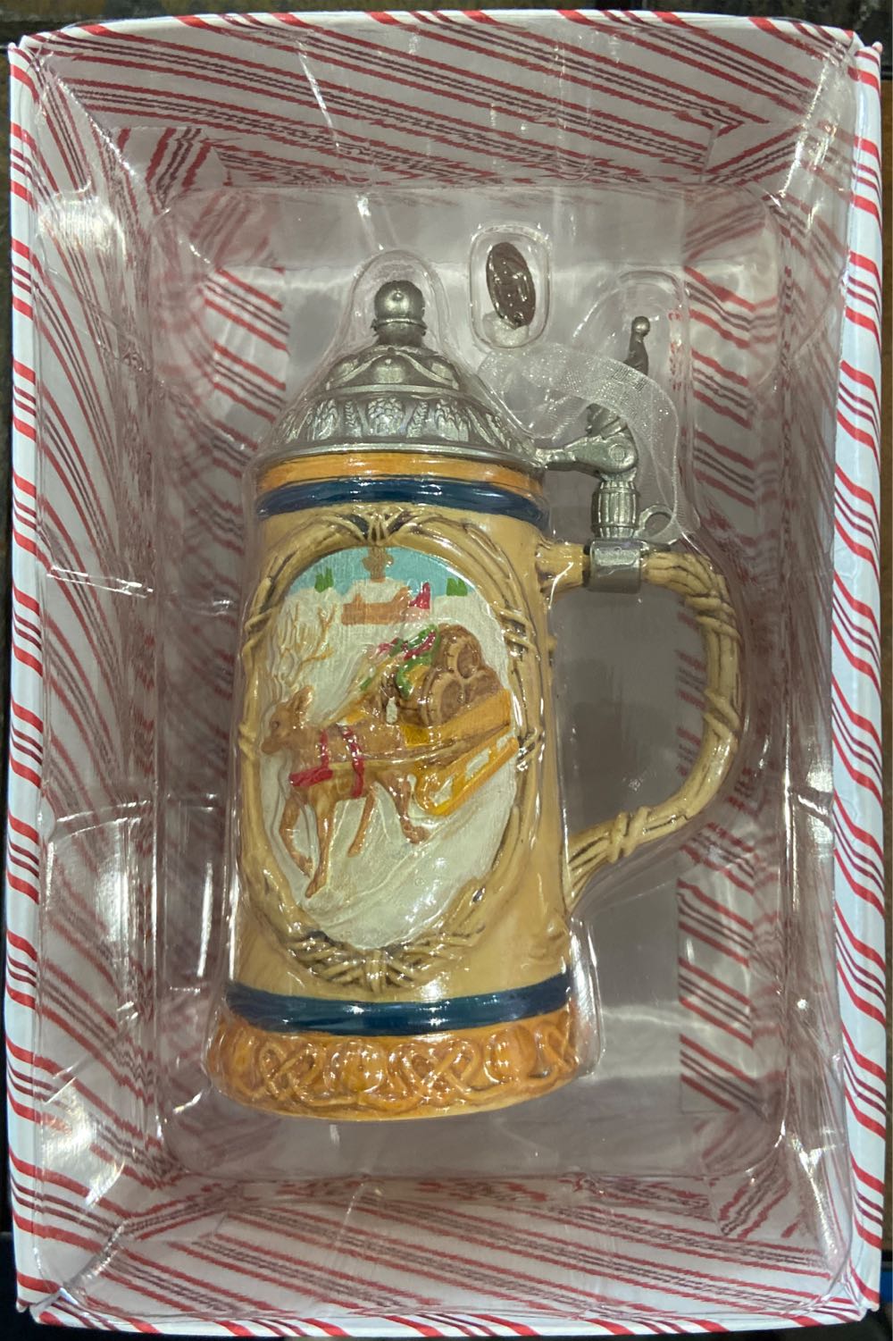 Hoppy Holidays! - Beer Stein (Booze) ornament collectible [Barcode 763795109500] - Main Image 3