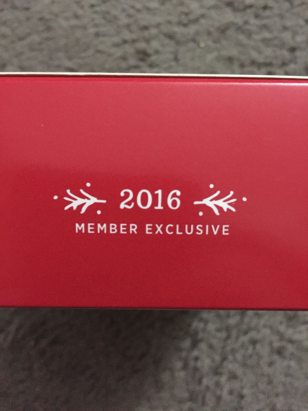 A Gift For You: Cardinal - Birds (KOC Member Exclusive) ornament collectible [Barcode 763795110780] - Main Image 4