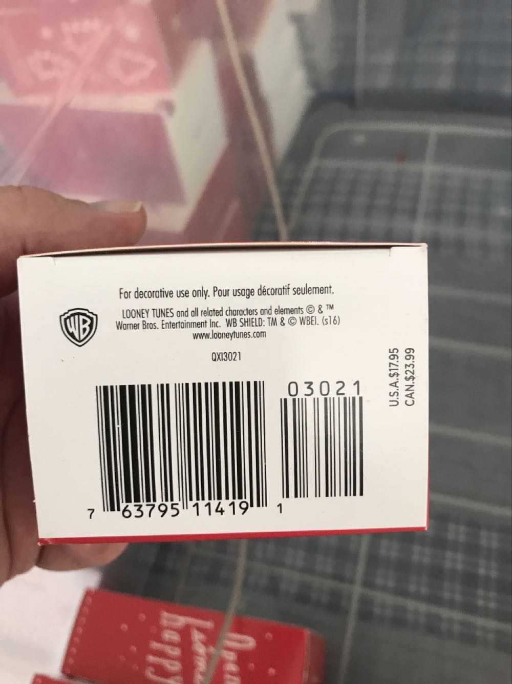 Hot Cocoa Christmas - Looney Tunes (Looney Tunes) ornament collectible [Barcode 763795114191] - Main Image 3