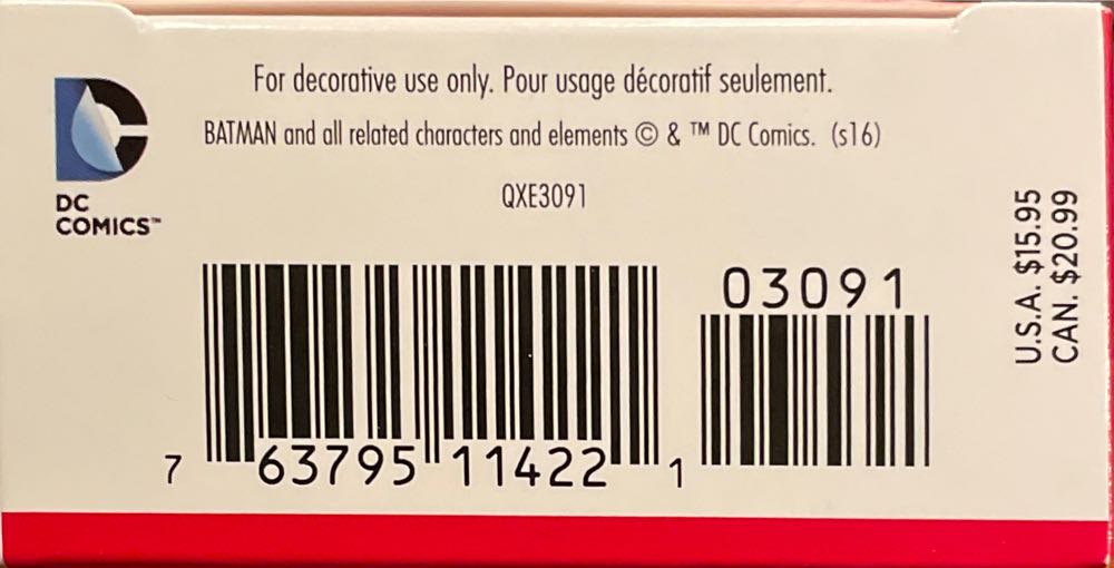 Catwoman - Batman (Movies) ornament collectible [Barcode 763795114221] - Main Image 3