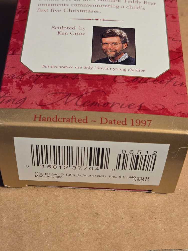 Child’s Fourth Christmas 1997 - Hallmark Keepsake (Child’s Age Collection) ornament collectible [Barcode 015012377040] - Main Image 3