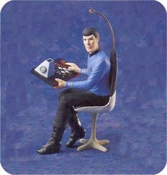 ST: Mr. Spock - Star Trek (Star Trek: The Original Series) ornament collectible [Barcode 015012377972] - Main Image 2