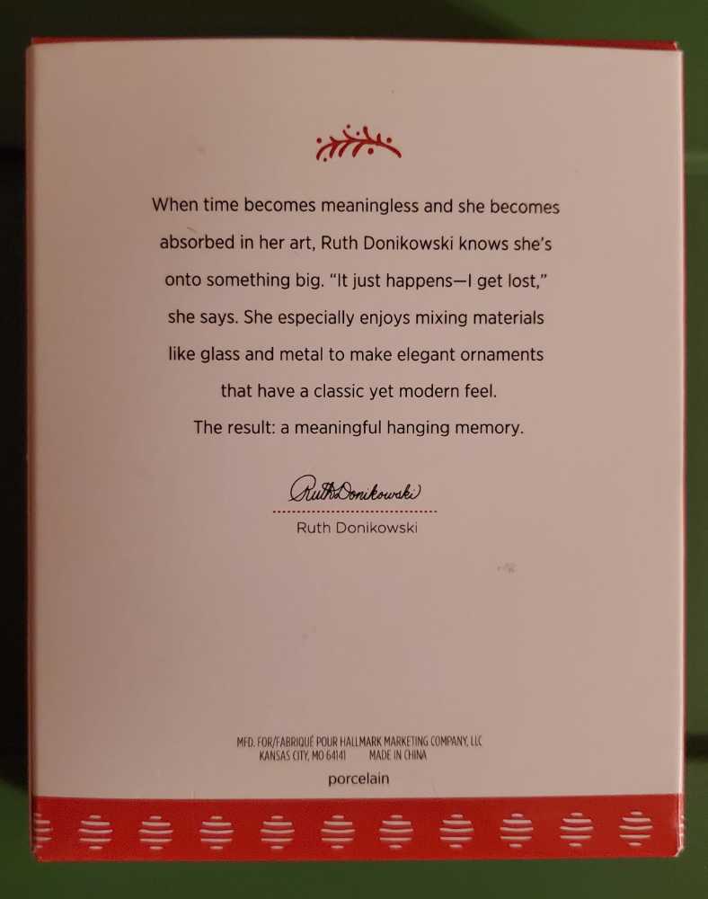 Snowflakes: “2017 SNOWFLAKE” - Snowflakes (Hanging Ornament) ornament collectible [Barcode 763795237777] - Main Image 2