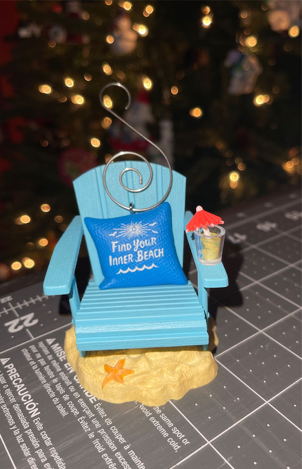 A Day At The Beach - A Day At The Beach (A Day At The Beach) ornament collectible [Barcode 763795239146] - Main Image 4