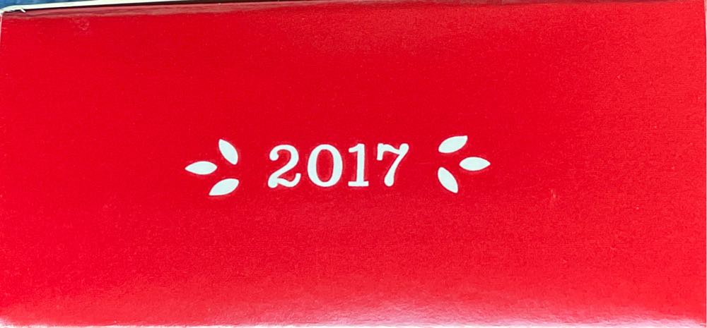 Lil’ Holy Family - Hallmark Keepsake Miniature (Nativity, Miniature) ornament collectible [Barcode 763795253241] - Main Image 4