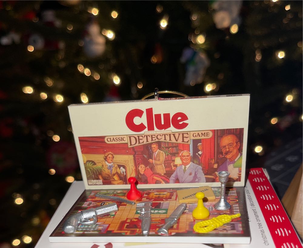 #4 Family Game Night -Clue® - Family Game Night (Toys & Games) ornament collectible [Barcode 763795258345] - Main Image 4