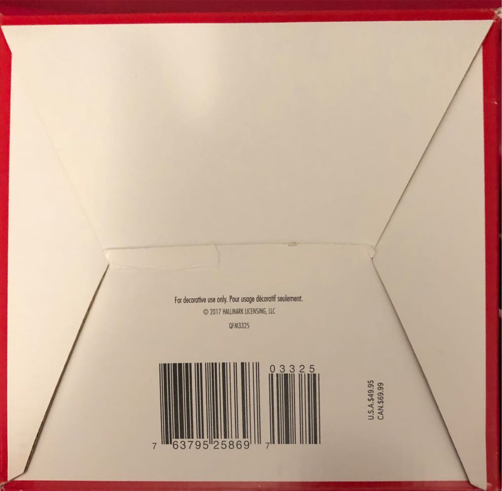 Snowtop Santa  - Snowtop Lodge (Snowman) ornament collectible [Barcode 763795258697] - Main Image 4