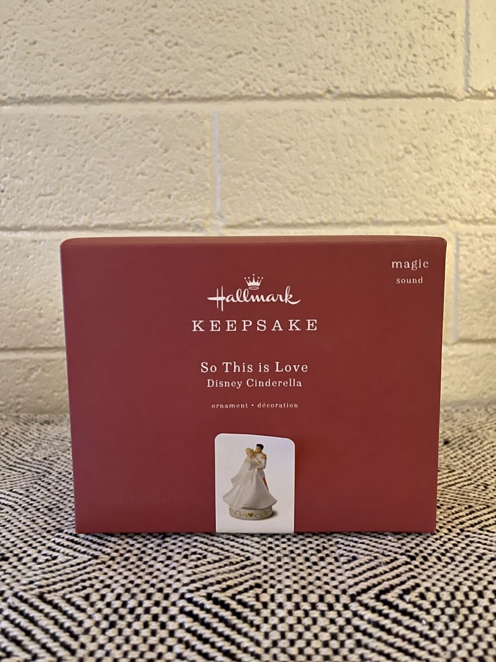 So This Is Love - Disney Cinderella (Cinderella & Prince Charming) ornament collectible [Barcode 763795269143] - Main Image 2