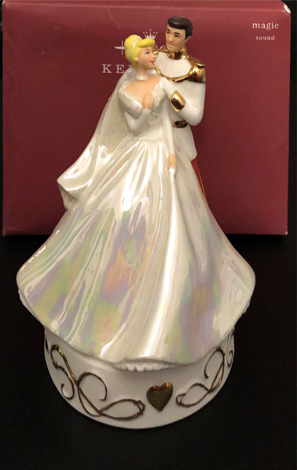 So This Is Love - Disney Cinderella (Cinderella & Prince Charming) ornament collectible [Barcode 763795269143] - Main Image 4