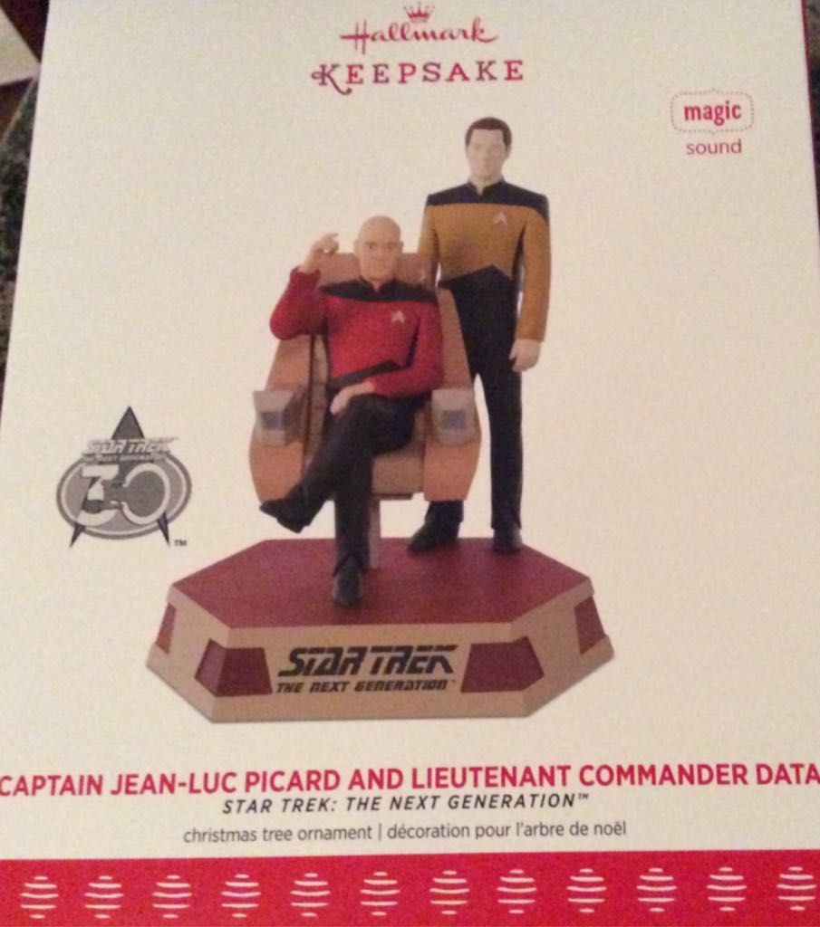 Star Trek Captain Jean-Luc Picard And Lieutenant Commander Data - Star Trek: The Next Generation (MAGIC: Sound) ornament collectible [Barcode 763795270767] - Main Image 1