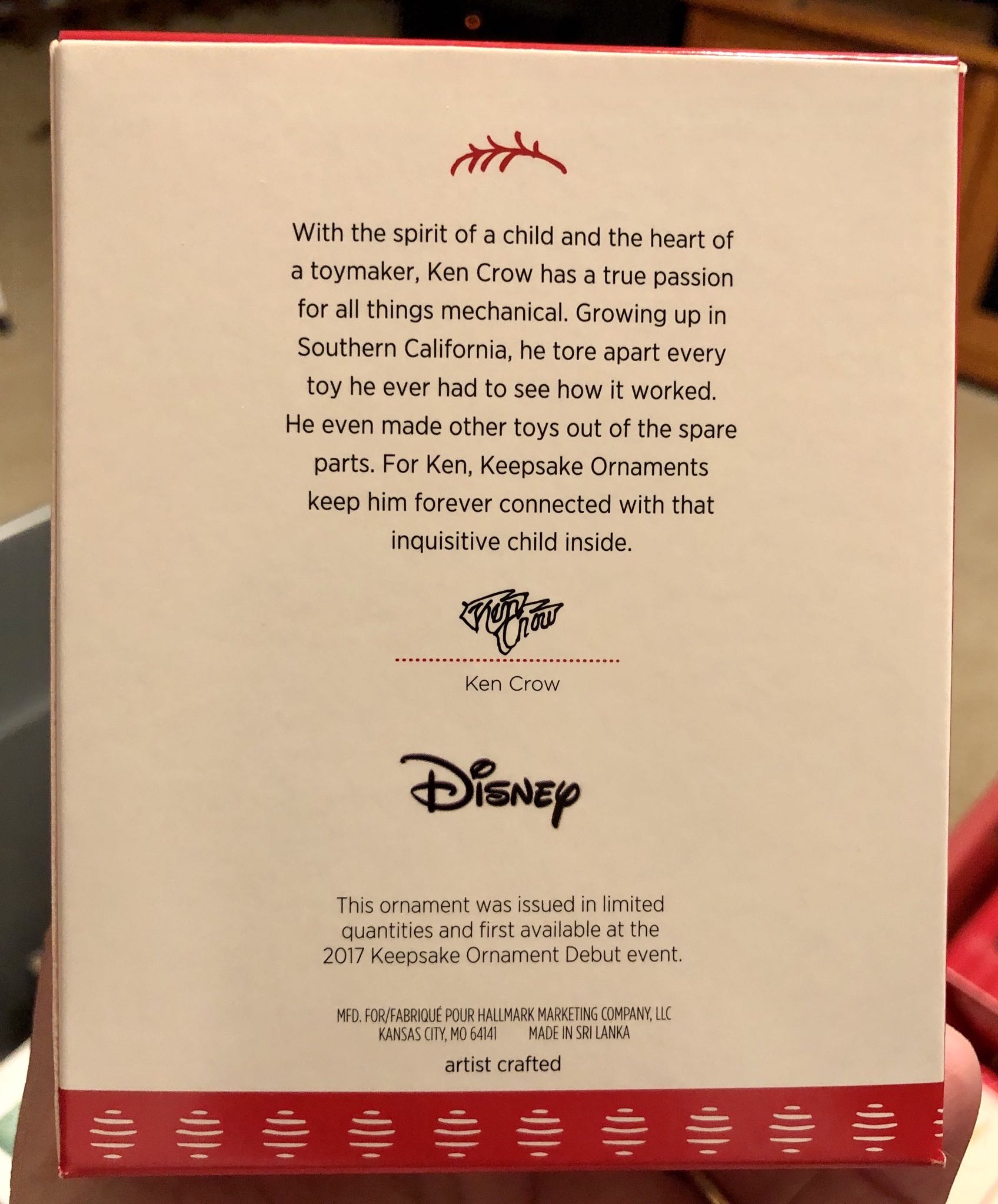 Santa’s Little Helper Pluto - Mickey And Friends (Disney) ornament collectible [Barcode 763795296965] - Main Image 3