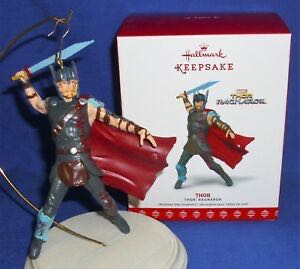 Marvel Thor - Thor: Ragnarok (Superheroes) ornament collectible [Barcode 763795302901] - Main Image 3