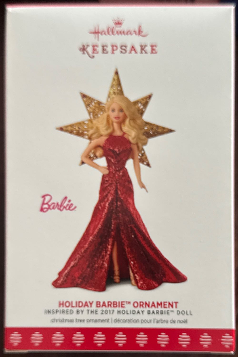 Barbie Holiday Barbie 2017 - Holiday Barbie (Barbie) ornament collectible [Barcode 763795303038] - Main Image 4