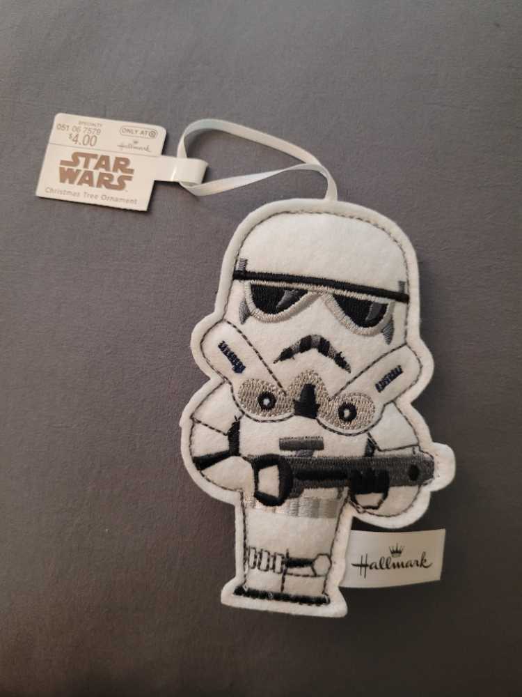 Stormtrooper Felt - Star Wars: A New Hope (Star Wars) ornament collectible [Barcode 763795360802] - Main Image 2