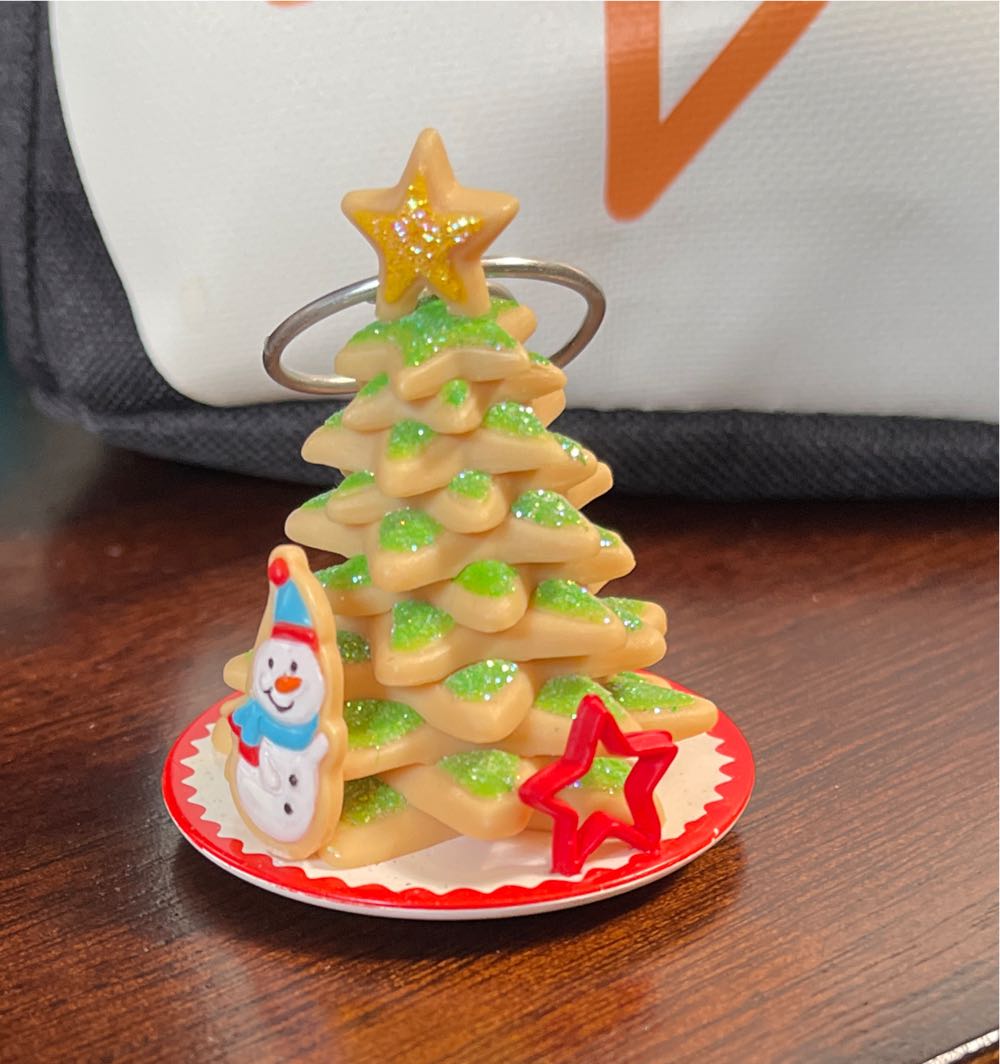Season’s Treatings #7 - Season’s Treatings (Baking) ornament collectible [Barcode 763795958115] - Main Image 4