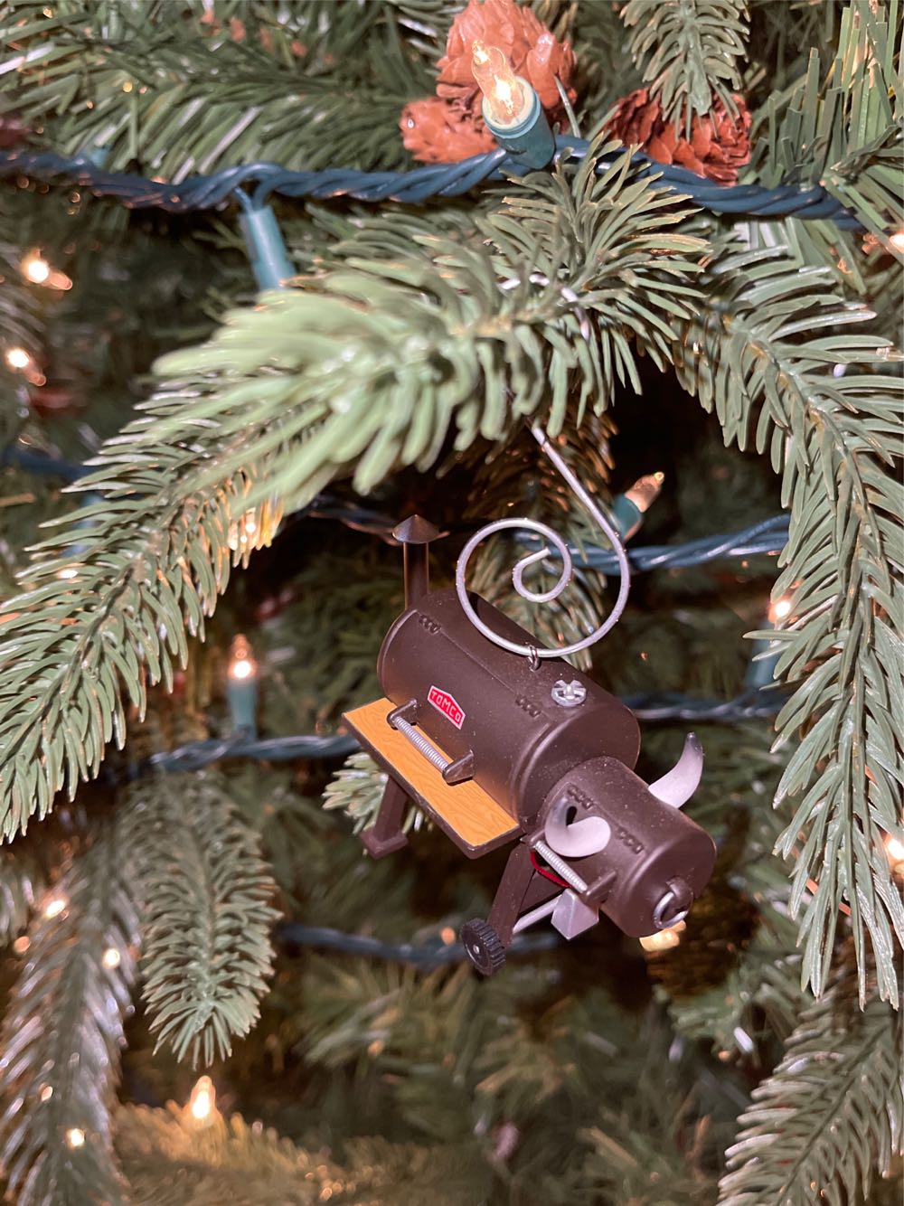 Smokin’ Good Times  (Grilling) ornament collectible [Barcode 763795972258] - Main Image 4