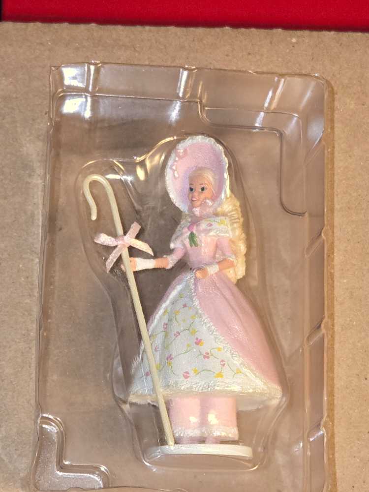 Barbie As Little Bo Peep Hallmark - Barbie Children’s Collector Series (Barbie) ornament collectible [Barcode 015012421026] - Main Image 4