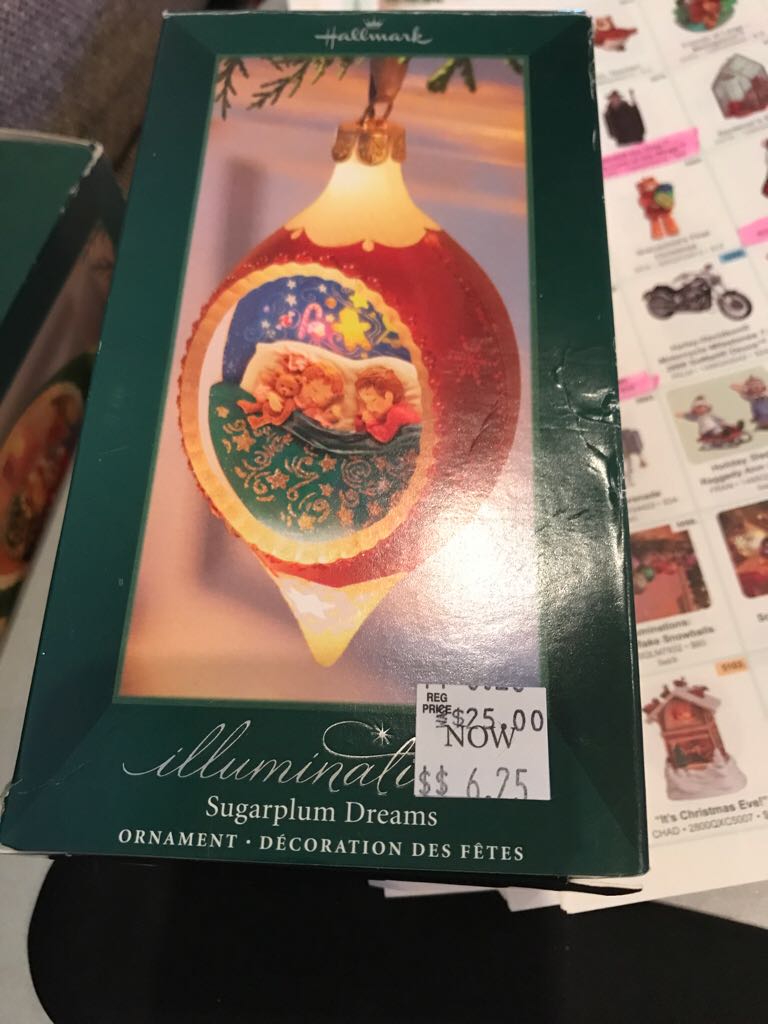 Sugarplum Dreams - Illuminated Ornament Collection (Collector’s Series) ornament collectible [Barcode 763795974610] - Main Image 2