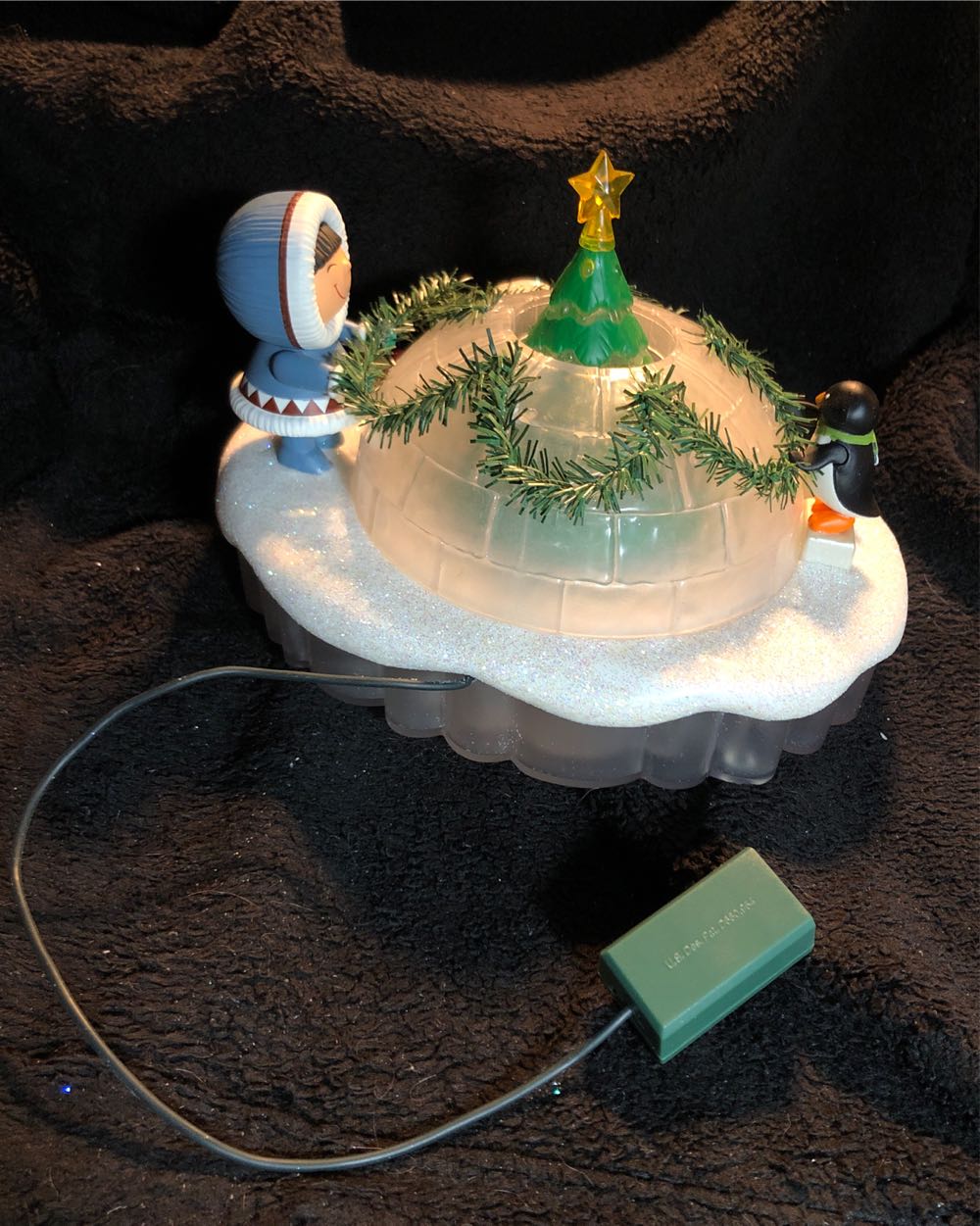 Frosty Friends Dome For the Holidays - The World Of Frosty Friends (Frosty Friends) ornament collectible [Barcode 763795981830] - Main Image 4